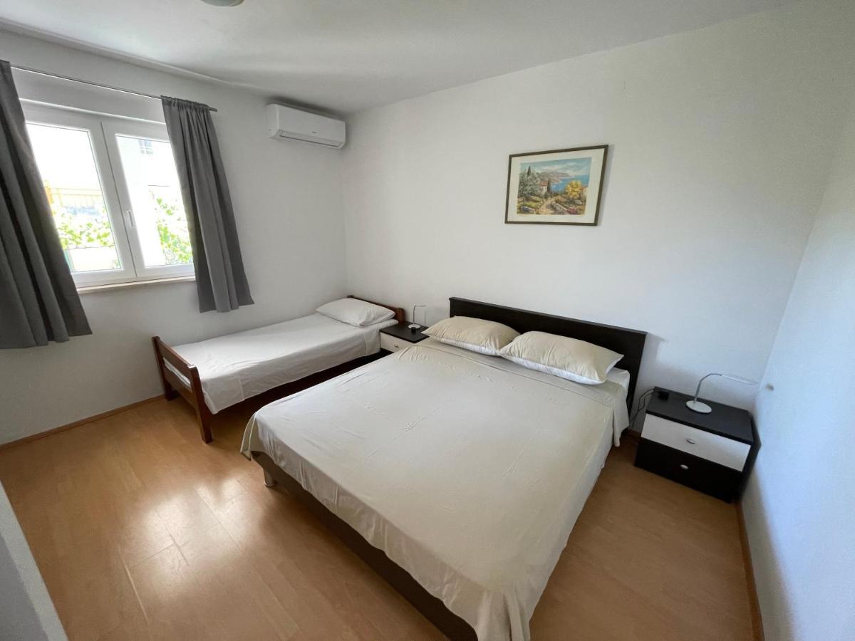 Apartmani Jasminka โวดีเซ ภายนอก รูปภาพ